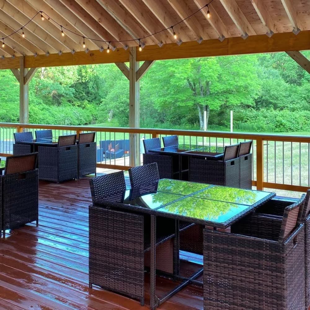 Outdoor patio